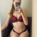 Scarlett Rose   / AD38 profile picture. Scarlett Rose   / AD38 is a OnlyFans model from the UK