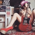 Red Cherry Ink profile picture. Red Cherry Ink is a OnlyFans model from Colombia.