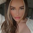 Saz profile picture. Saz is a OnlyFans model from the UK