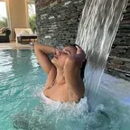 Eva profile picture. Eva is a OnlyFans model from Chile.