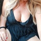 Mamica profile picture. Mamica is a OnlyFans model from Croatia.