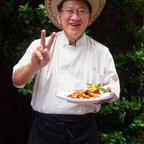 Eat Pray Love( 食色性也） profile picture. Eat Pray Love( 食色性也） is a OnlyFans model from France.