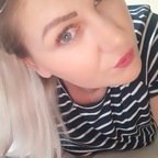 blue eyes blondie profile picture. blue eyes blondie is a OnlyFans model from Romania