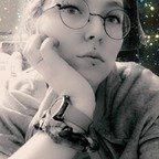 T profile picture. T is a OnlyFans model from iowa.