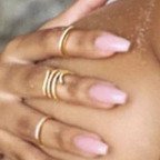 queenie profile picture. queenie is a OnlyFans model from Calgary.