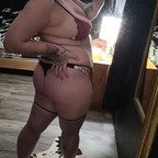 #Tattedmom profile picture. #Tattedmom is a OnlyFans model from Hawaii.