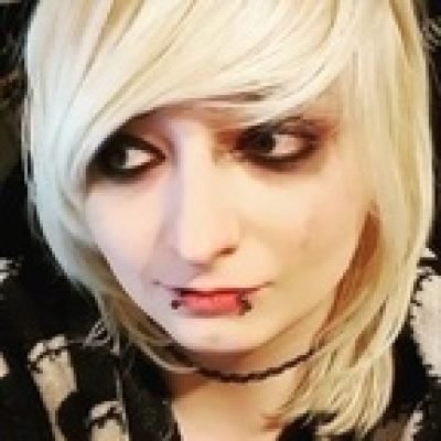 Retro Heather profile picture. Retro Heather is a OnlyFans model from Scotland.