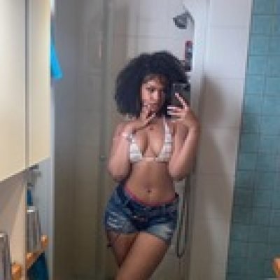 NishTish profile picture. NishTish is a OnlyFans model from Nigeria.