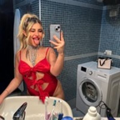 Rebecca Azzolina profile picture. Rebecca Azzolina is a OnlyFans model from Chicago.