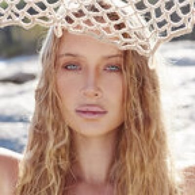 Amber profile picture. Amber is a OnlyFans model from South Africa.