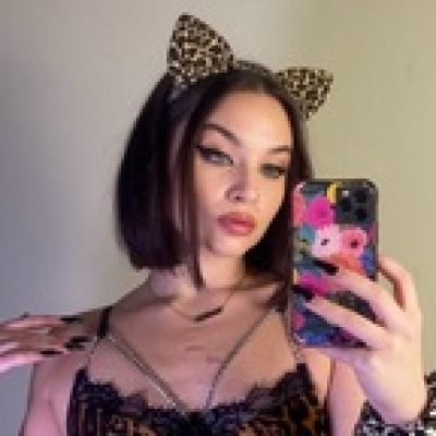 Megan Graves profile picture. Megan Graves is a OnlyFans model from Missouri.