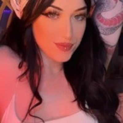 Mars Phoenix profile picture. Mars Phoenix is a OnlyFans model from Phoenix.