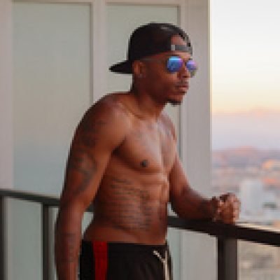 Musa Phoenix profile picture. Musa Phoenix is a OnlyFans model from Phoenix.