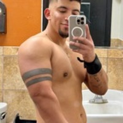 your fav papi profile picture. your fav papi is a OnlyFans model from Chicago.