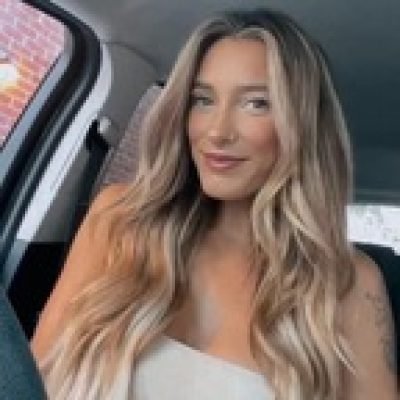 Hi there profile picture. Hi there is a OnlyFans model from Hawaii.