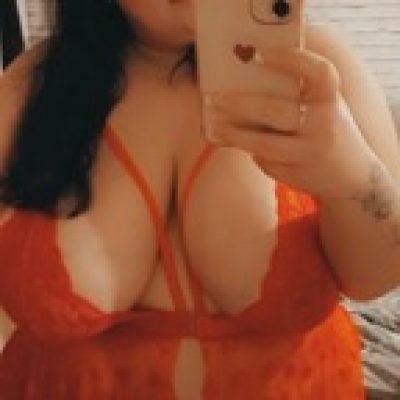 Juicy-Lucie profile picture. Juicy-Lucie is a OnlyFans model from Birmingham.
