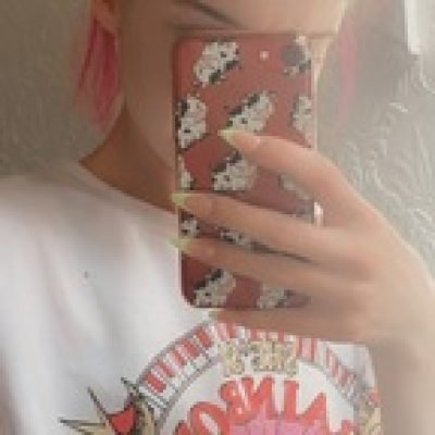 Emily Beckett profile picture. Emily Beckett is a OnlyFans model from the UK