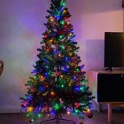 Daz profile picture. Daz is a OnlyFans model from the UK