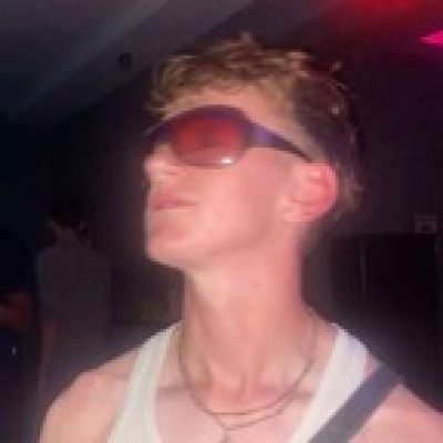 Samuelll profile picture. Samuelll is a OnlyFans model from Glasgow.