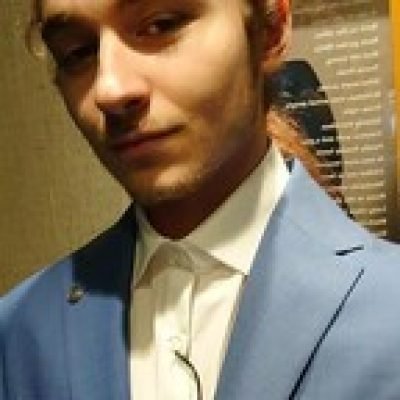 Void profile picture. Void is a OnlyFans model from Slovenia.