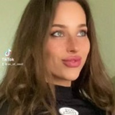 Anzi profile picture. Anzi is a OnlyFans model from Colombia.