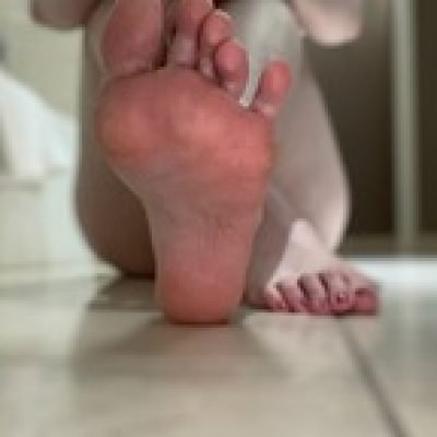 Theselilpiggies profile picture. Theselilpiggies is a OnlyFans model from Colombia.