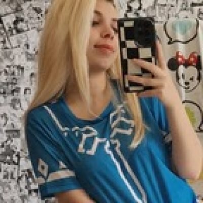 Little Alrisha profile picture. Little Alrisha is a OnlyFans model from Colombia.