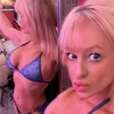 Dangerouscurves profile picture. Dangerouscurves is a OnlyFans model from Rhode Island.