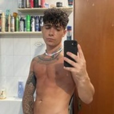 Nicholas Chimenti profile picture. Nicholas Chimenti is a OnlyFans model from Colombia.
