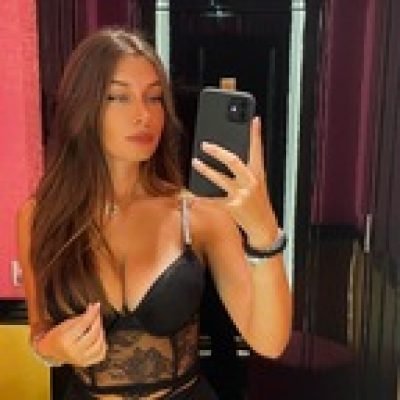 Elisa Esposito profile picture. Elisa Esposito is a OnlyFans model from Colombia.