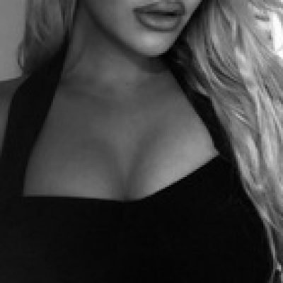 Issa profile picture. Issa is a OnlyFans model from Svenska