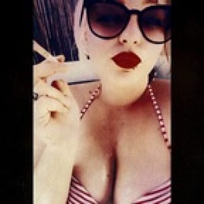 LovelyFeet profile picture. LovelyFeet is a OnlyFans model from Switzerland