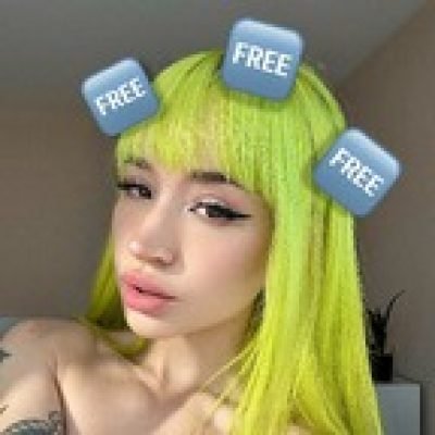 PetiteAra profile picture. PetiteAra is a OnlyFans model from Switzerland