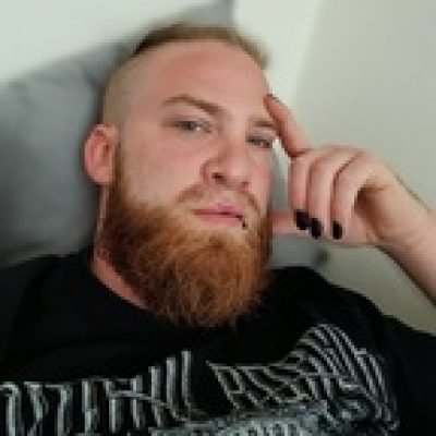 Yanik profile picture. Yanik is a OnlyFans model from Switzerland