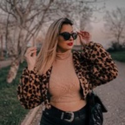 hotbea profile picture. hotbea is a OnlyFans model from Switzerland