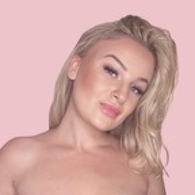 Layla Swan profile picture. Layla Swan is a OnlyFans model from the UK