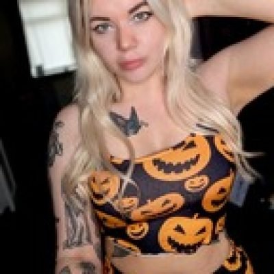 Lucinda_Love profile picture. Lucinda_Love is a OnlyFans model from the UK