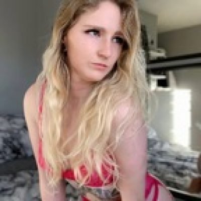 FREEBIE WHEN YOU JOIN profile picture. FREEBIE WHEN YOU JOIN is a OnlyFans model from the UK