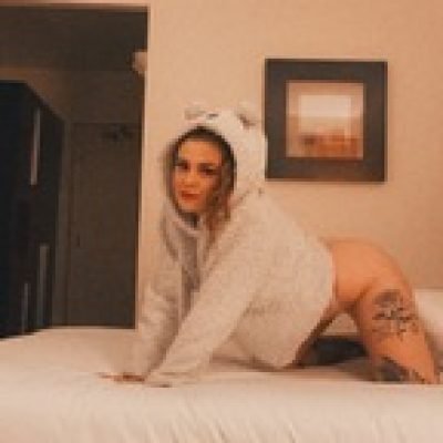 Your virtual girlfriend profile picture. Your virtual girlfriend is a OnlyFans model from the UK