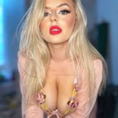 Peaches profile picture. Peaches is a OnlyFans model from the UK