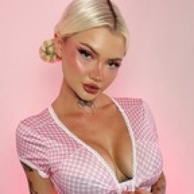 Lowri Rose profile picture. Lowri Rose is a OnlyFans model from the UK
