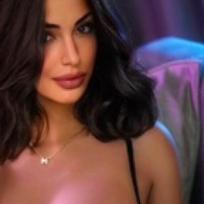 رورو profile picture. رورو is a OnlyFans model from Saudi.