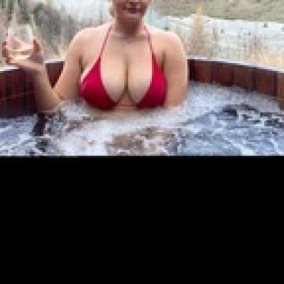 Sasha profile picture. Sasha is a OnlyFans model from NZ