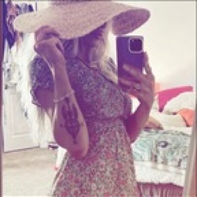 HippieBossBarbie profile picture. HippieBossBarbie is a OnlyFans model from Hawaii.