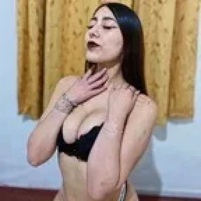 Dami profile picture. Dami is a OnlyFans model from Chile.