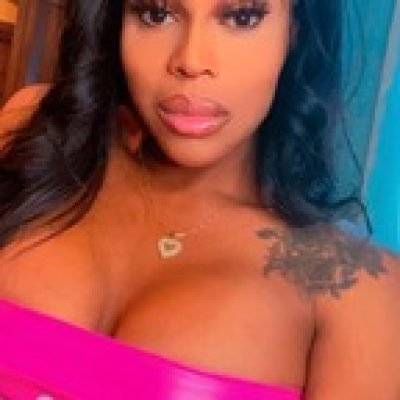 Adorableyuri profile picture. Adorableyuri is a OnlyFans model from Alabama.