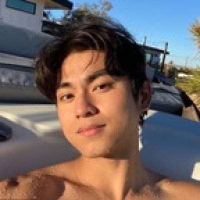 j profile picture. j is a OnlyFans model from Korea.