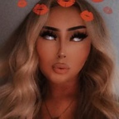 profile picture.  is a OnlyFans model from Korea.