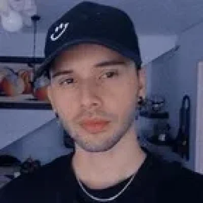 Santiago G profile picture. Santiago G is a OnlyFans model from Chile.