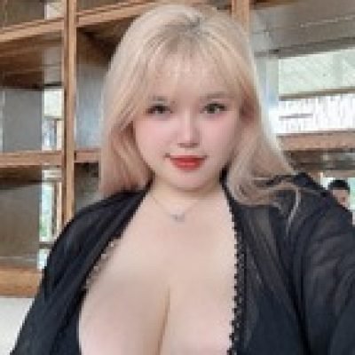 Thu Trang Vo profile picture. Thu Trang Vo is a OnlyFans model from Japan.